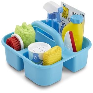 Melissa and Doug cleaning kit